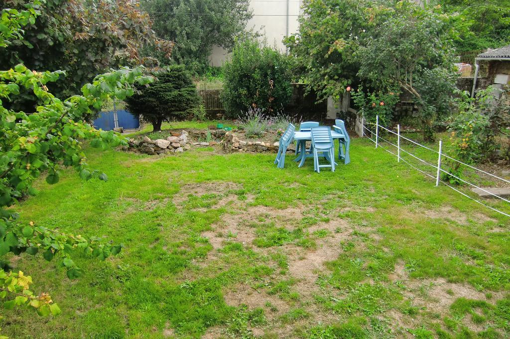Gite Des Noisetiers Saint-Junien Buitenkant foto